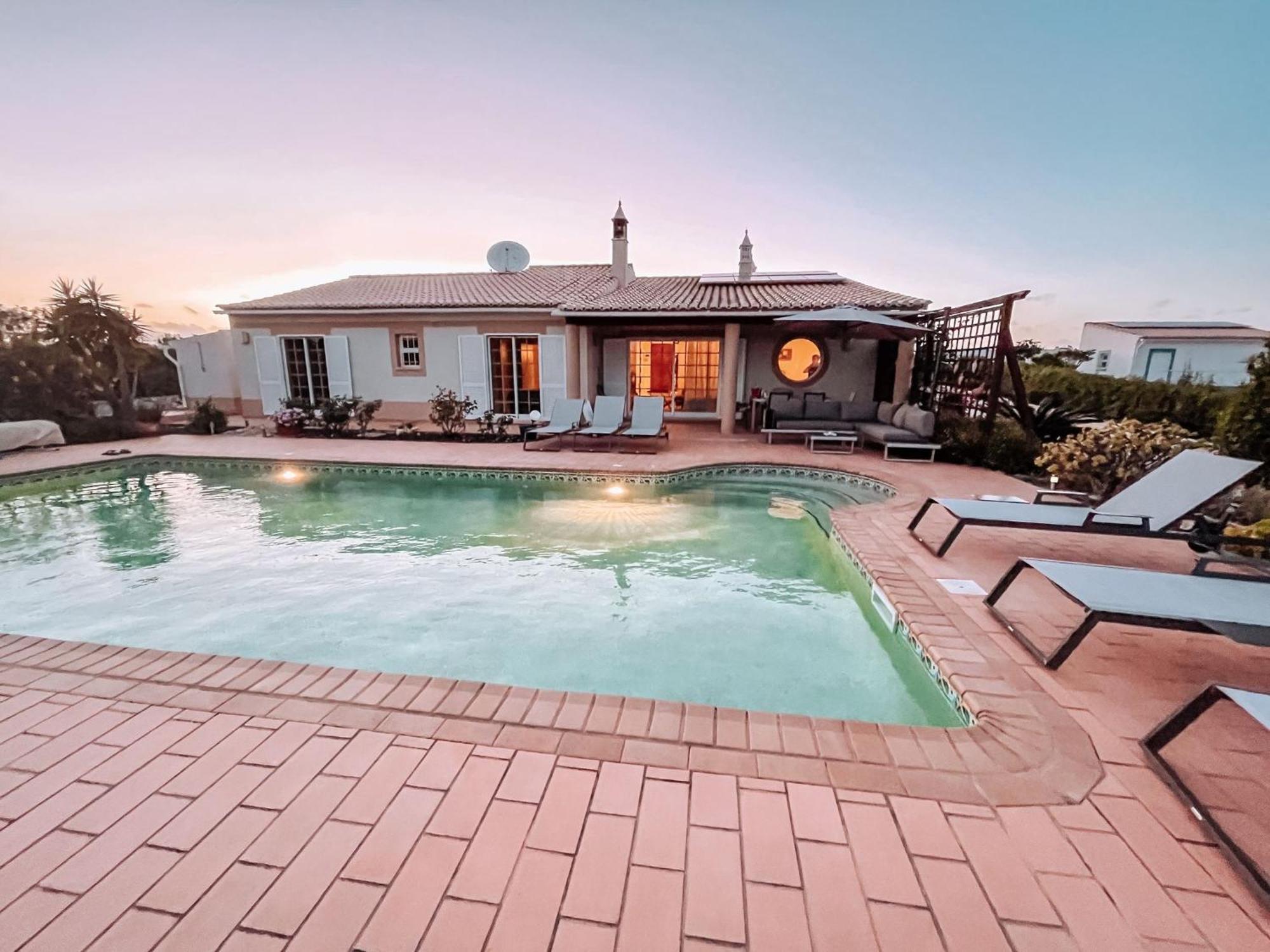 Villa Rubix Praia Da Luz ภายนอก รูปภาพ